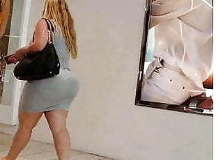 Candid white chick omg hot jiggle in dress!!!